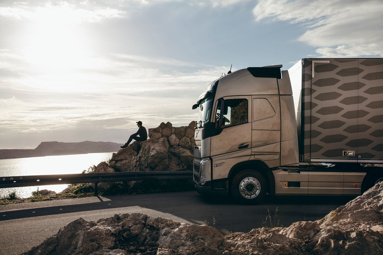 Wspomaganie pracy kierowcy Volvo Trucks